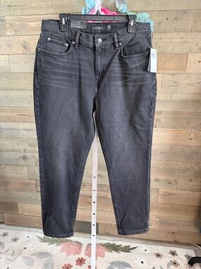 Lauren Ralph Lauren Women's Straight Leg black wash Jeans